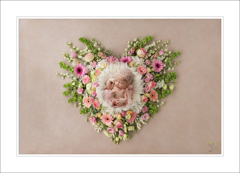 Best Puyallup newborn photographer